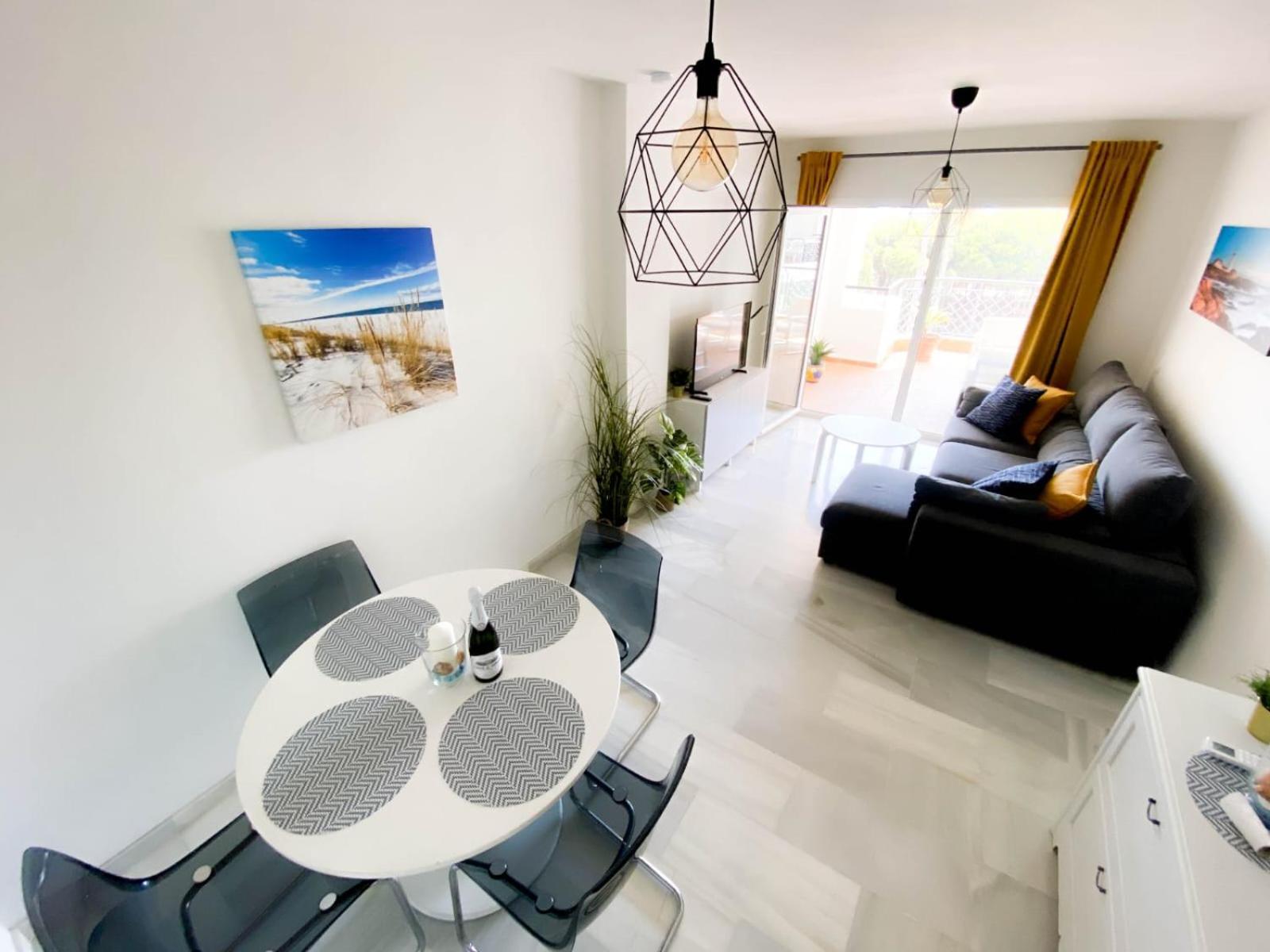 Beachside Apartment Mi Capricho Portal 7 Sitio de Calahonda 외부 사진